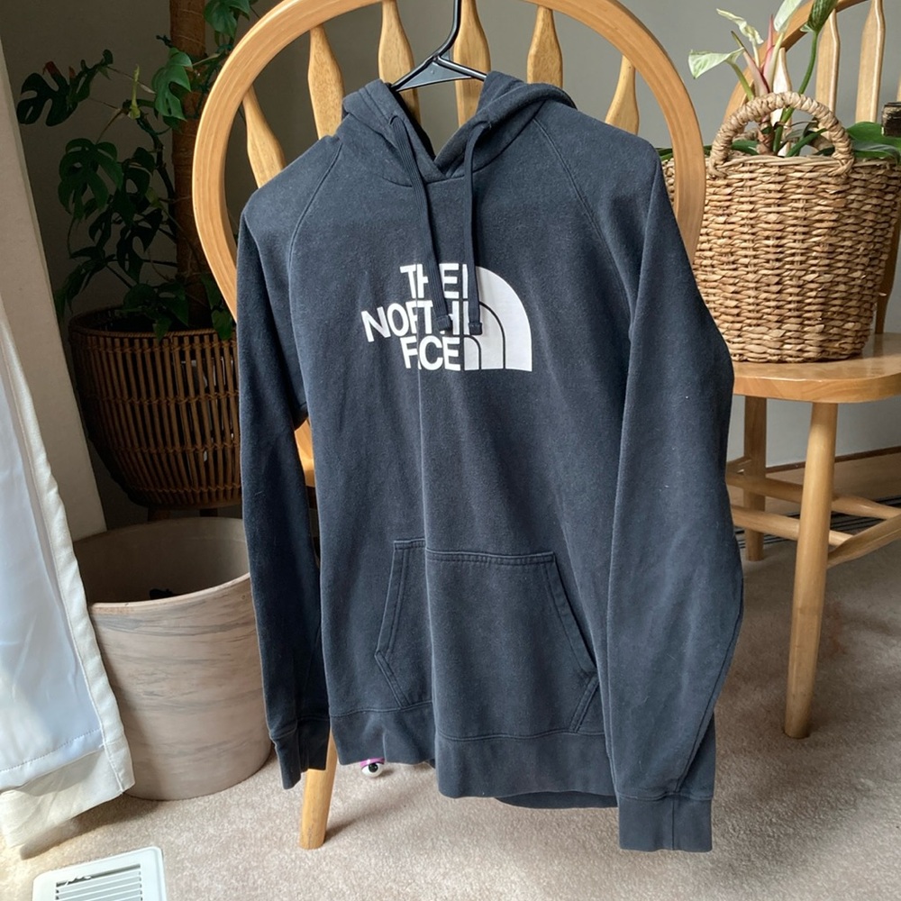 The North Face Classic Black Hoodie Sweatshirt Women’s Medium
